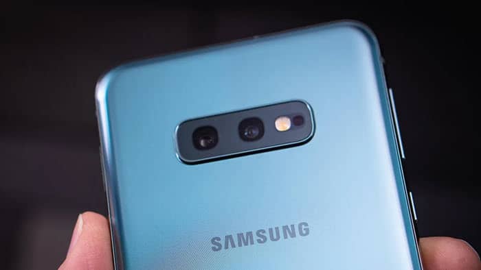 صورة Samsung Galaxy S10e - 2