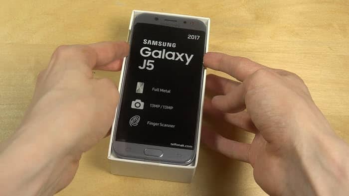 صورة Samsung Galaxy J5 2017 - 3
