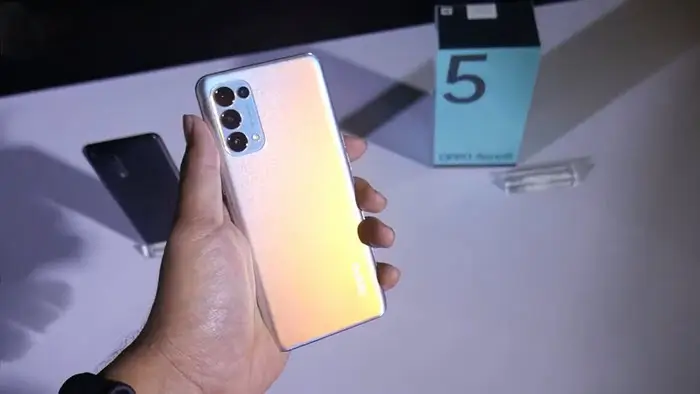 Oppo Reno5 4G Camera