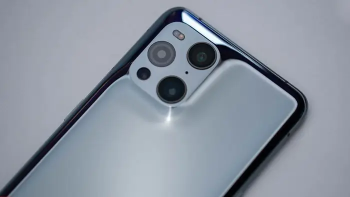 عيوب Oppo Find X3 Pro