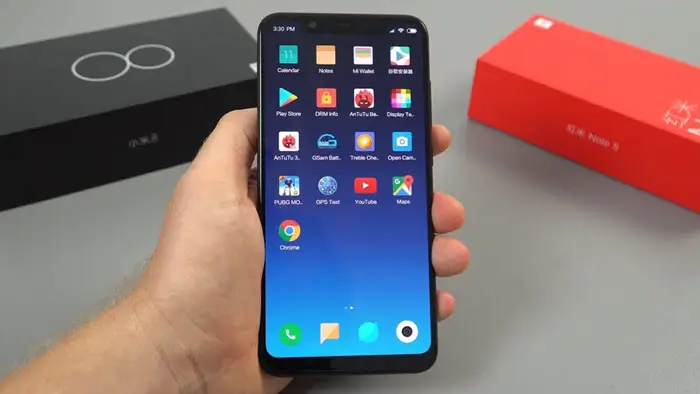 صورة Xiaomi Mi 8 - 2