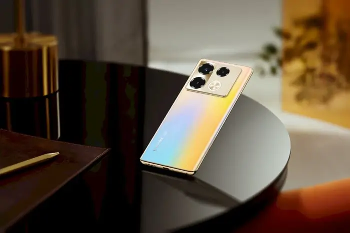 انفنكس نوت 40 برو 5G ذهبي