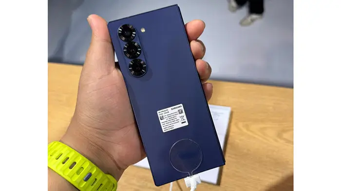 صورة Samsung Galaxy Z Fold6 - 3