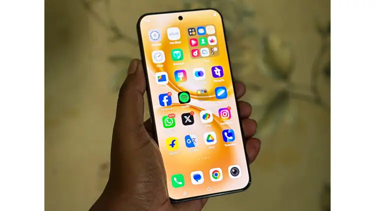 عيوب فيفو X200 FE