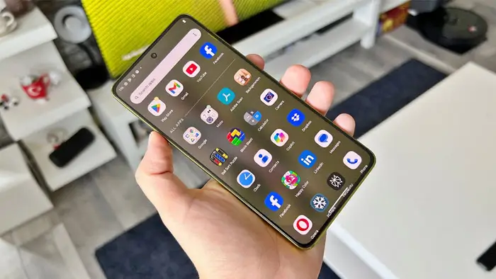 مواصفات شاشة موتورولا G86