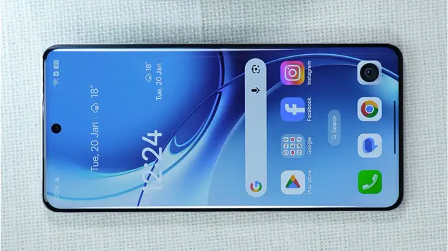 مميزات ريلمي بي 4 باور