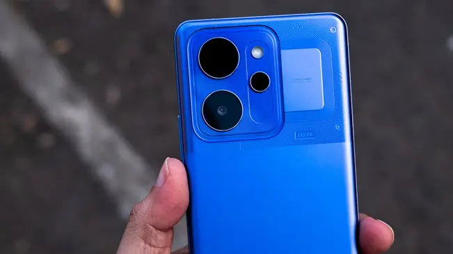 عيوب ريلمي بي 4 باور