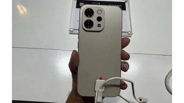 عيوب فيفو في 70