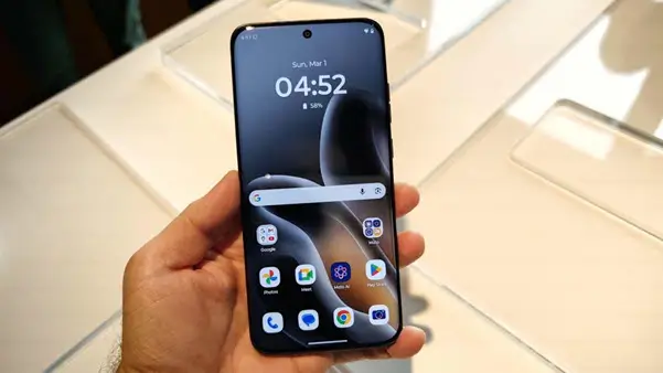 مميزات موتورولا ايدج 70 فيوجن