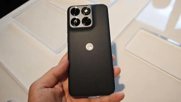 سعر موتورولا ايدج 70 فيوجن